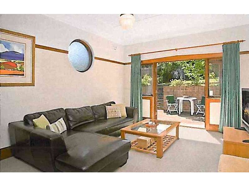 13 Angus Avenue, Lane Cove NSW 2066