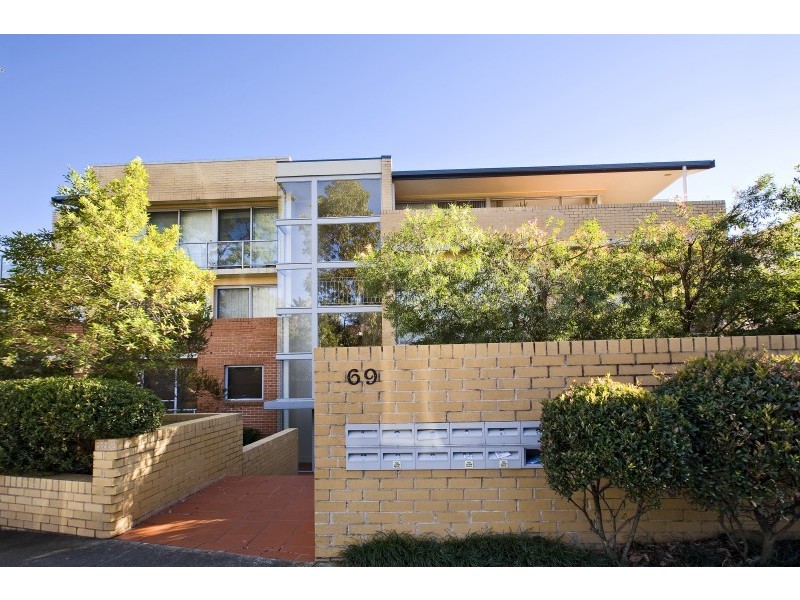 6/69 Burns Bay Road, Lane Cove NSW 2066