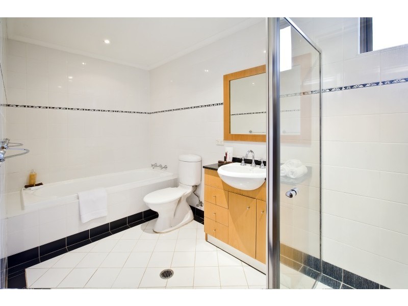 6/69 Burns Bay Road, Lane Cove NSW 2066