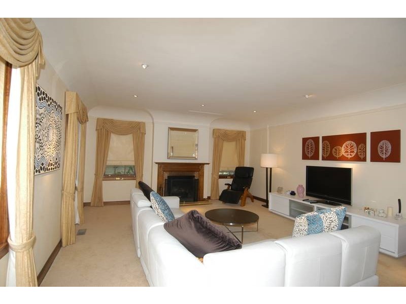 24 Locksley Street, Killara NSW 2071