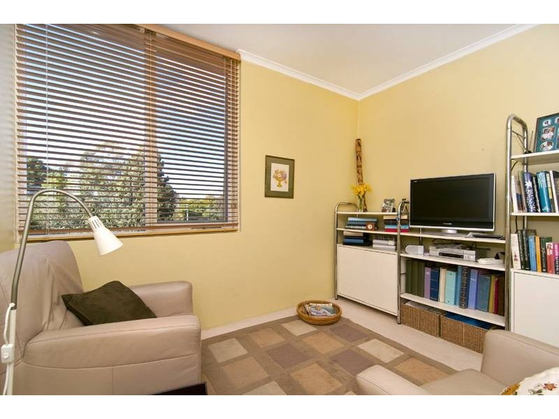 24/299 Burns Bay Road, Lane Cove NSW 2066