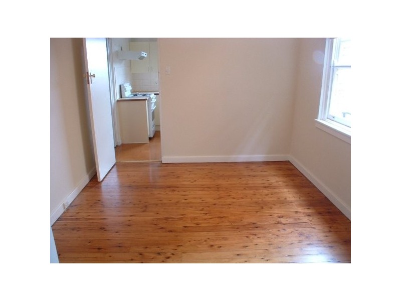 1/30 Anglo Road, Greenwich NSW 2065