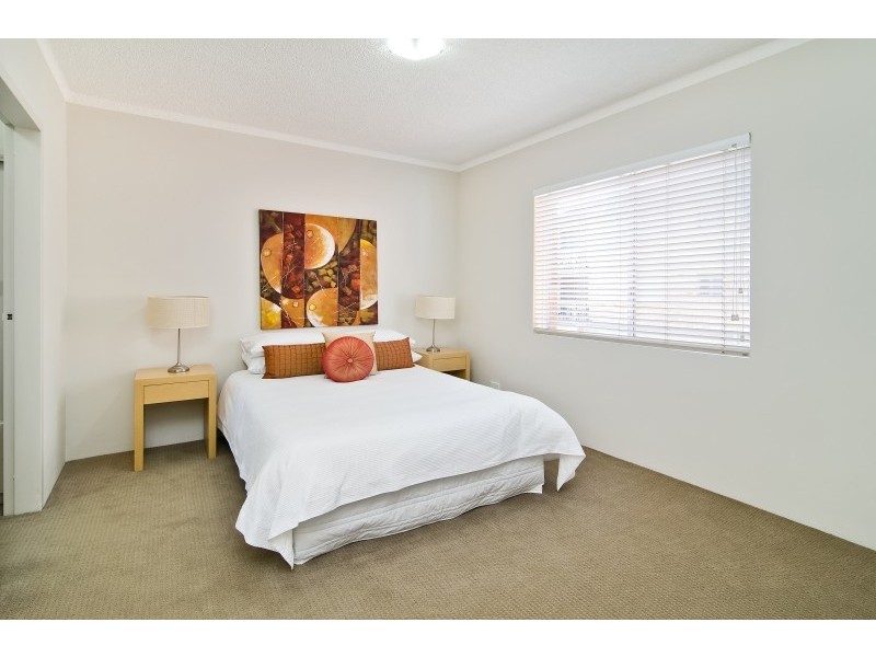 1/111 Burns Bay Road, Lane Cove NSW 2066
