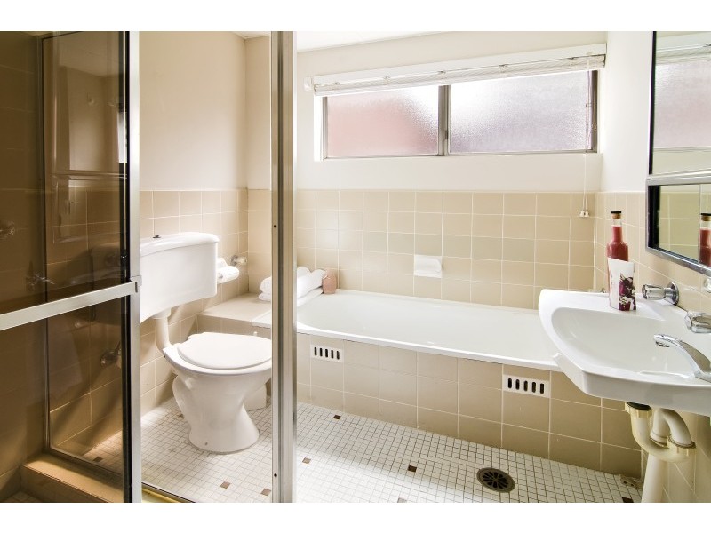 1/111 Burns Bay Road, Lane Cove NSW 2066