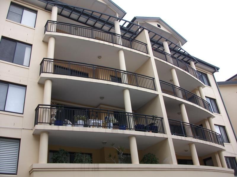 13/47 Walkers Drive, Lane Cove NSW 2066