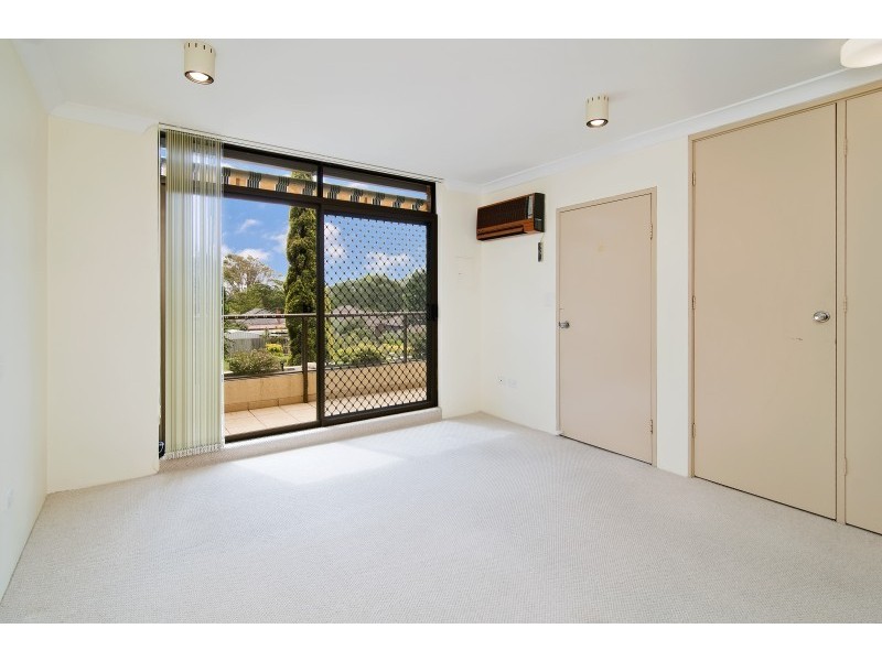 8/157-159 Burns Bay Road, Lane Cove NSW 2066