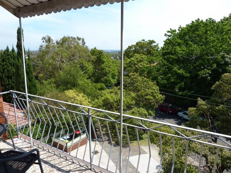 12/2 Tambourine Bay Road, Lane Cove NSW 2066