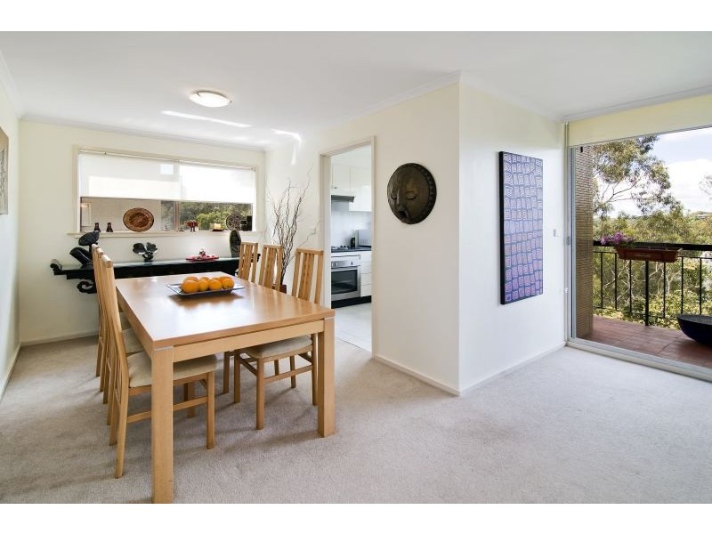 13/300A Burns Bay Road, Lane Cove NSW 2066