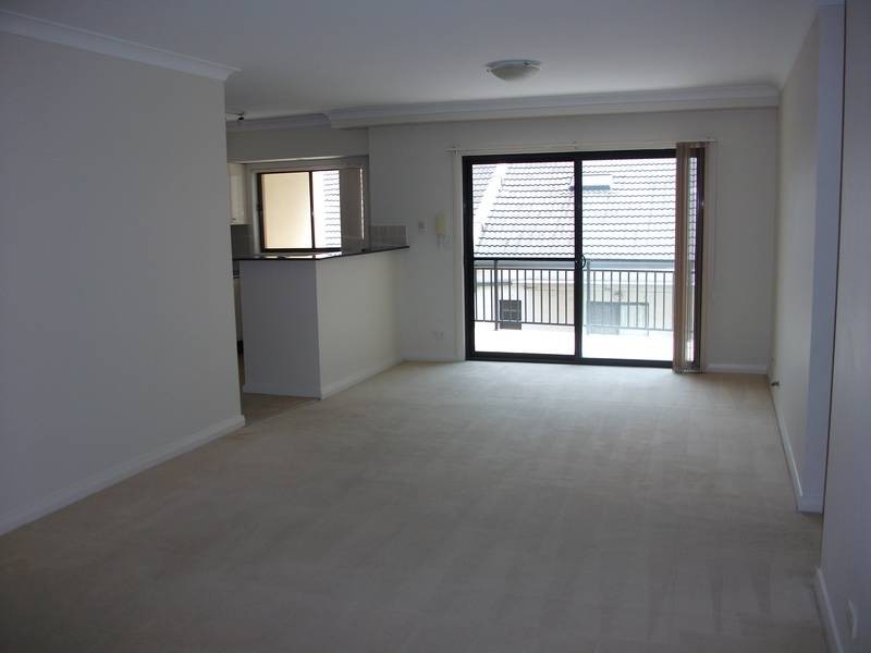 13/47 Walkers Drive, Lane Cove NSW 2066