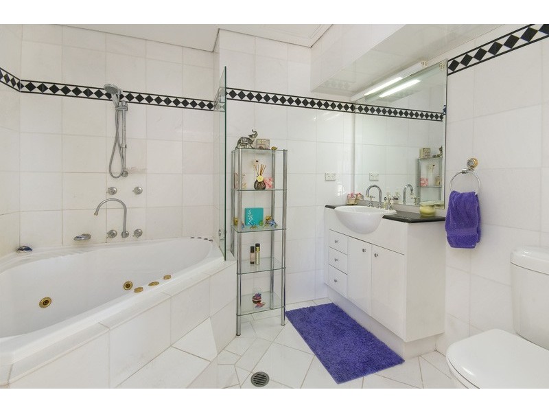 13/6 Taylors Drive, Lane Cove NSW 2066