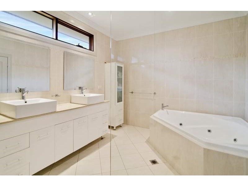 43 Carranya Road, Lane Cove NSW 2066