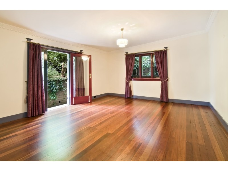 11 Matthews Ave, Lane Cove NSW 2066