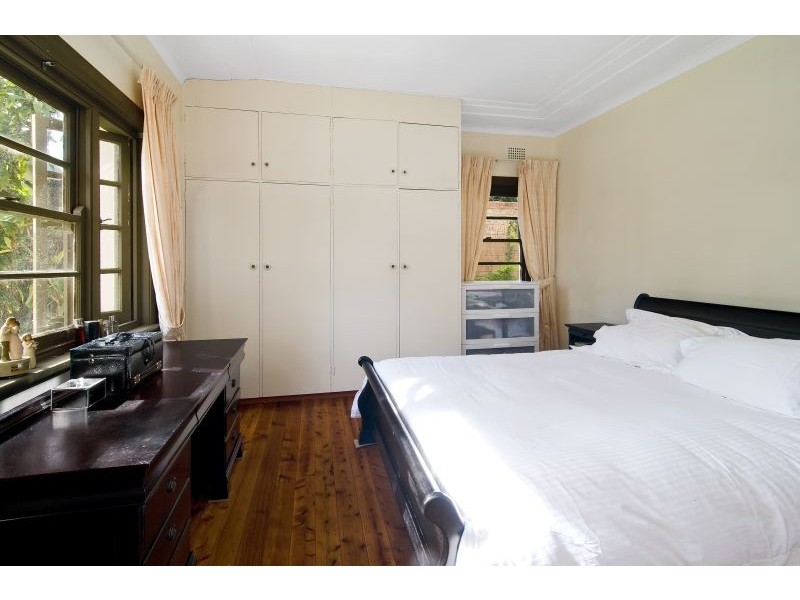 4 Wharf Road, Longueville NSW 2066