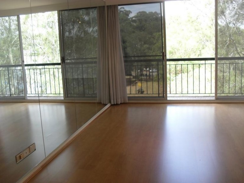 40/300C Burns Bay Road, Lane Cove NSW 2066