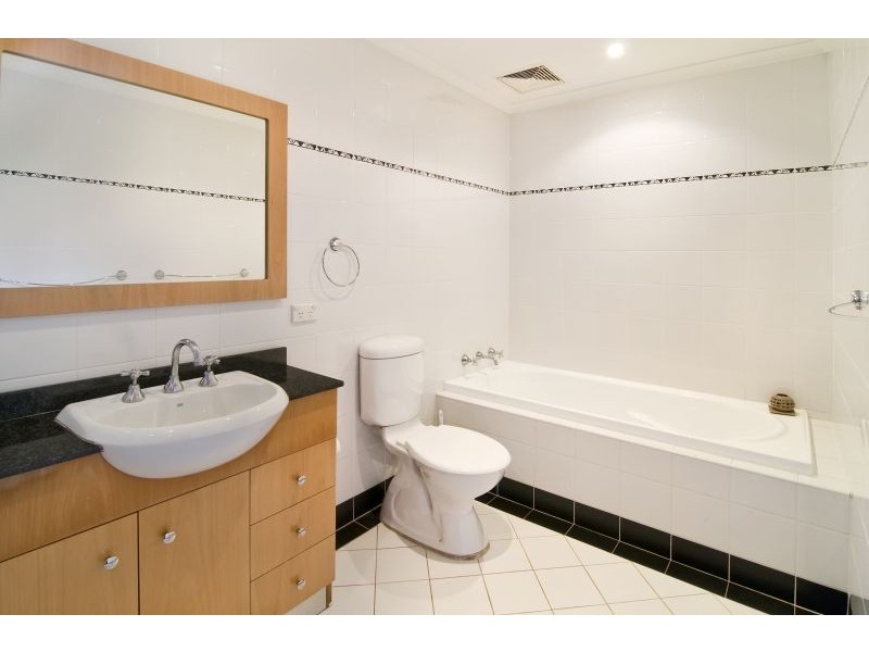 3/69 Burns Bay Road, Lane Cove NSW 2066