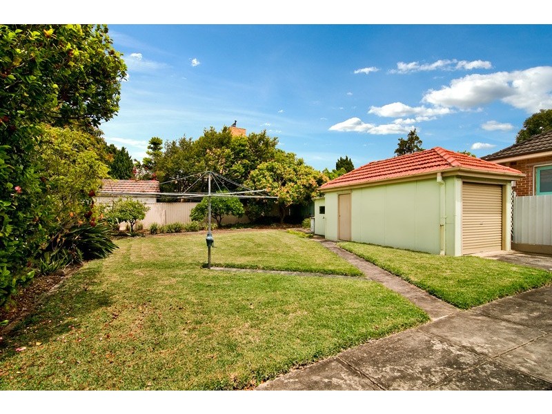 26 Hinkler Crescent, Lane Cove NSW 2066