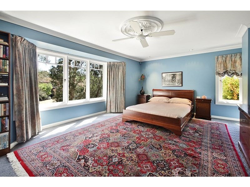 10 Henley Street, Lane Cove NSW 2066