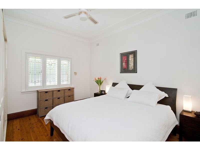 26 Tambourine Bay Road, Lane Cove NSW 2066