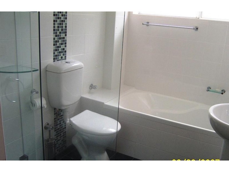 2/111 Burns Bay Road, Lane Cove NSW 2066