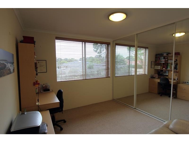 17/105 Burns Bay Road, Lane Cove NSW 2066