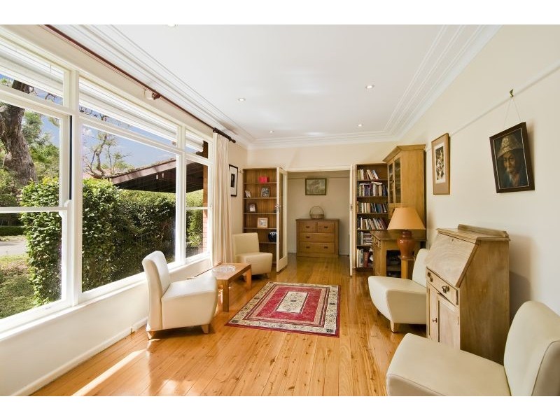 1 Flaumont Avenue, Riverview NSW 2066