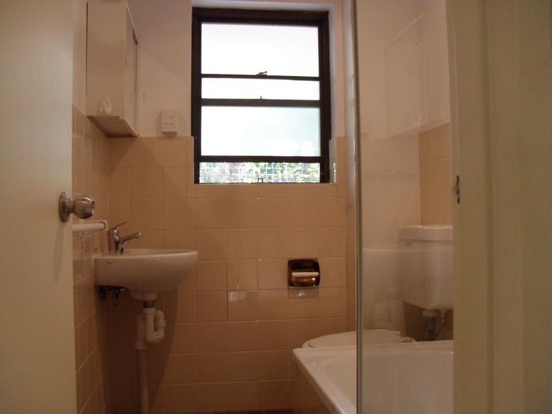 15/16 Cottonwood Crescent, North Ryde NSW 2113