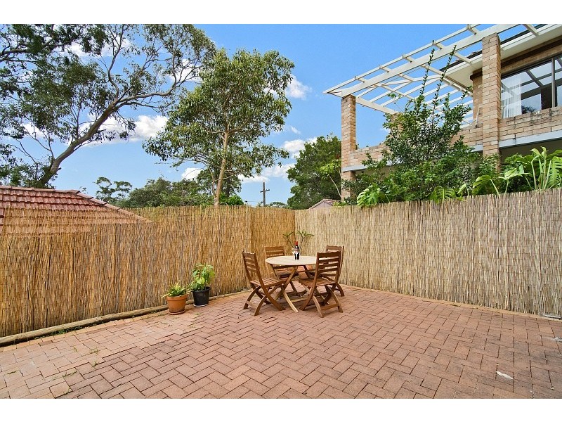 18 Henley Street, Lane Cove NSW 2066