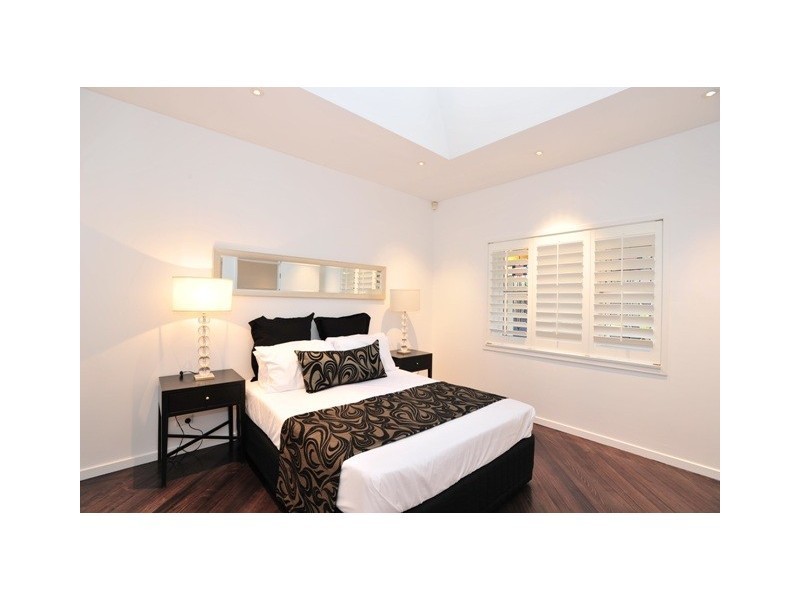 18 Holdsworth Street, Neutral Bay NSW 2089