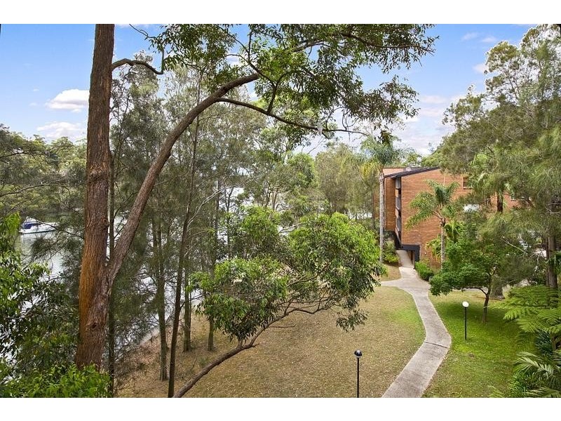 11/302 Burns Bay Road, Lane Cove NSW 2066