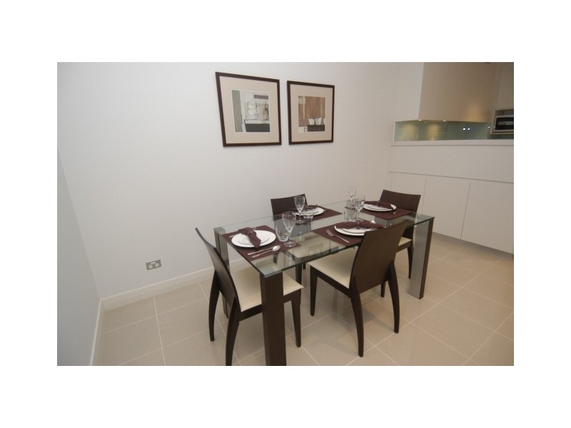 608/8 Glen Street, Milsons Point NSW 2061