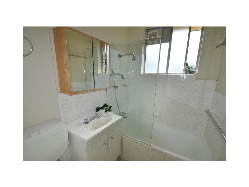 2/83 Burns Bay Road, Lane Cove NSW 2066