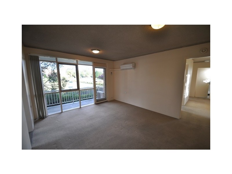 9/143 Burns Bay Road, Lane Cove NSW 2066