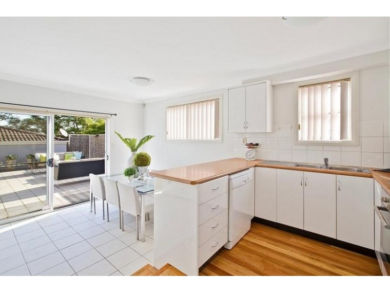 2/6 Parklands Avenue, Lane Cove NSW 2066