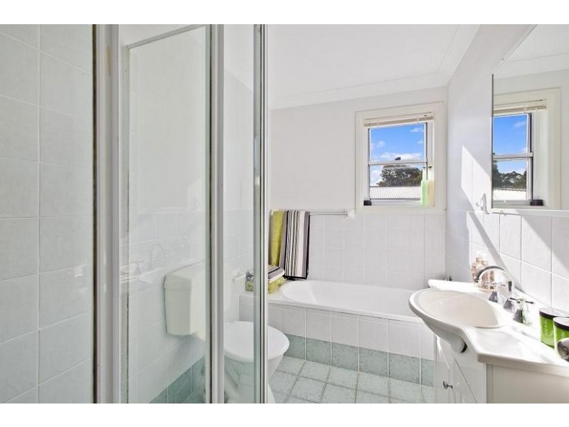 2/6 Parklands Avenue, Lane Cove NSW 2066