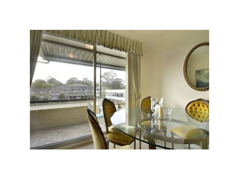 Burns Bay Road, Lane Cove NSW 2066