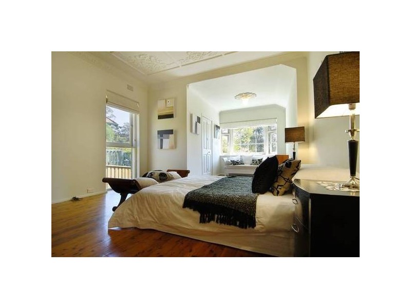 12 Rothwell Crescent, Lane Cove NSW 2066