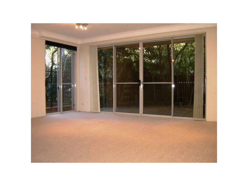 1/8 Robert Street, Artarmon NSW 2064