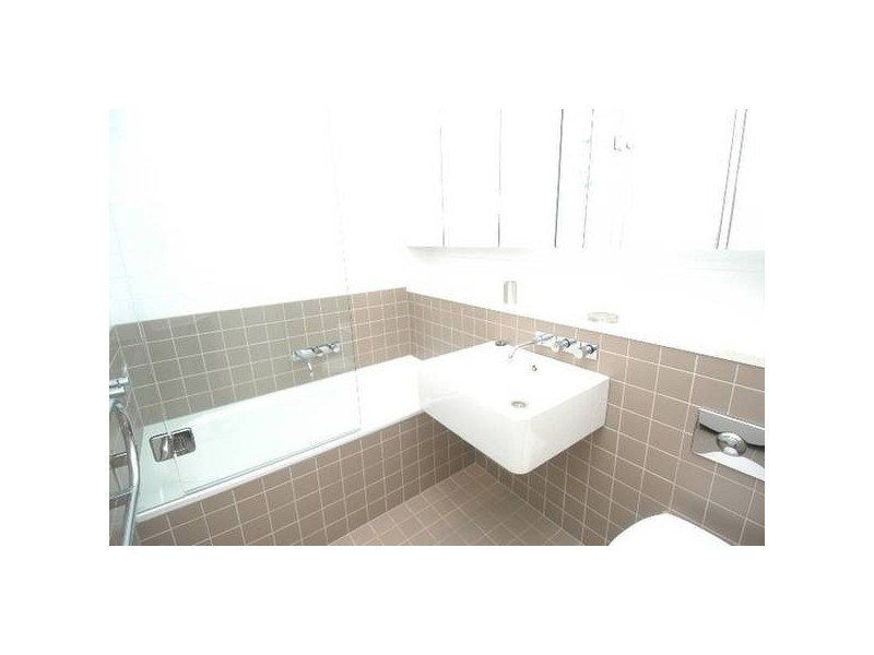 8 Glen Street, Milsons Point NSW 2061