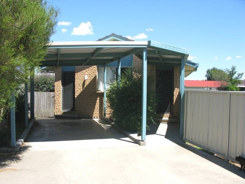 214 Canambe Street, Armidale NSW 2350