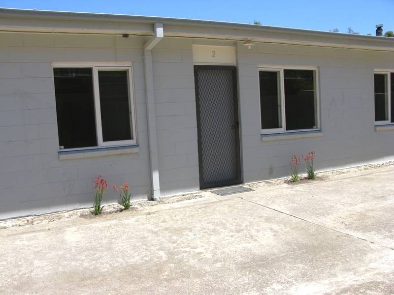 2/5 Kuranda Avenue, Armidale NSW 2350