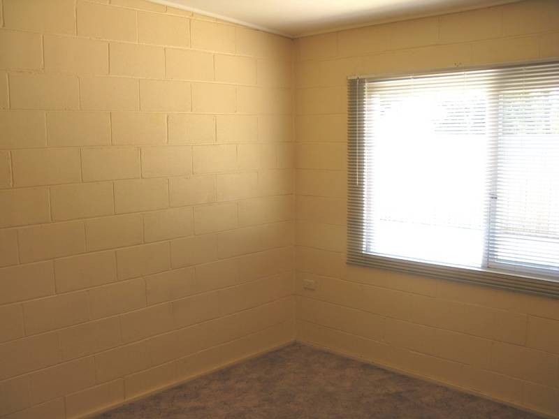 2/5 Kuranda Avenue, Armidale NSW 2350