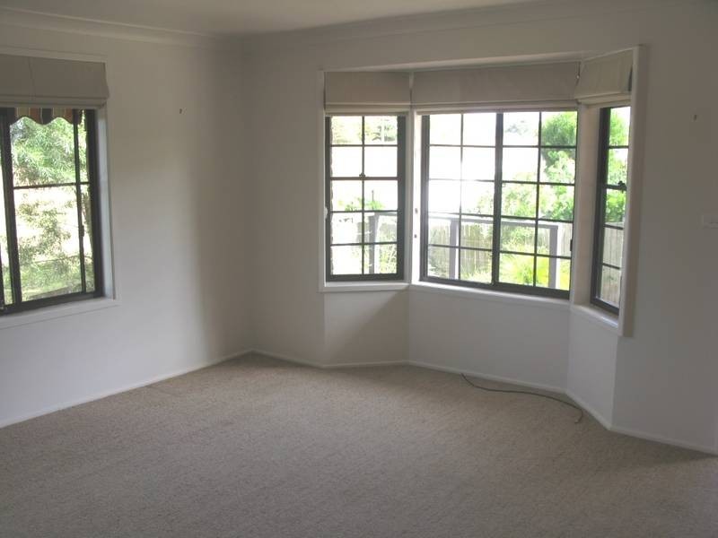 2/30 Crest Road, Armidale NSW 2350