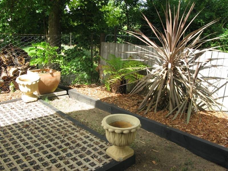 2/30 Crest Road, Armidale NSW 2350