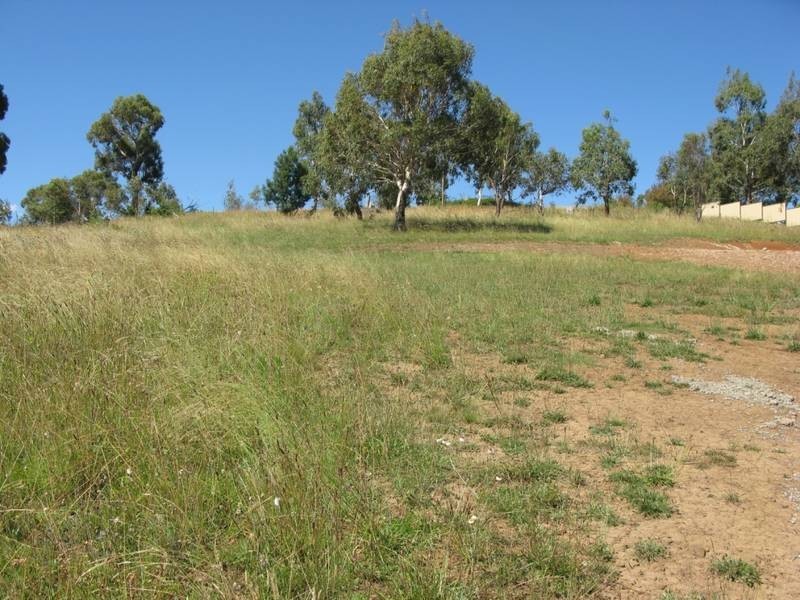 77 Ash Tree Drive, Armidale NSW 2350
