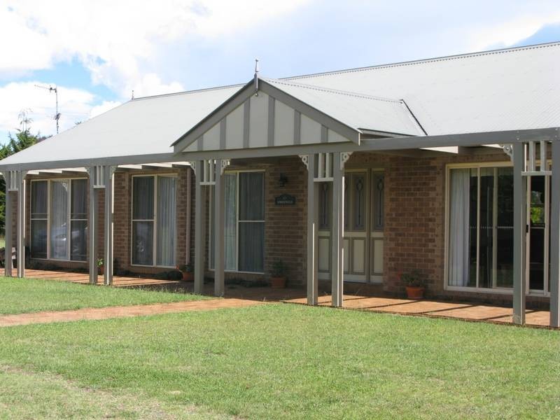 28 Westview Road, Armidale NSW 2350