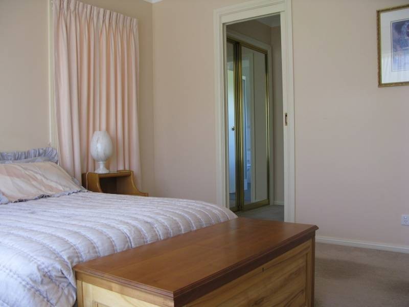 28 Westview Road, Armidale NSW 2350