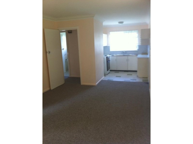 2/5 Glenelg Road, Armidale NSW 2350