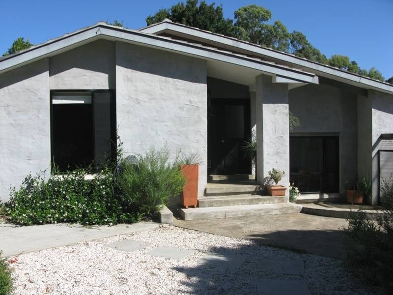 12 O’Connor Road, Armidale NSW 2350