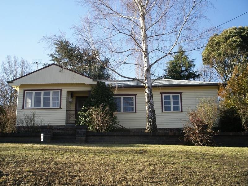 139 Kirkwood Street, Armidale NSW 2350