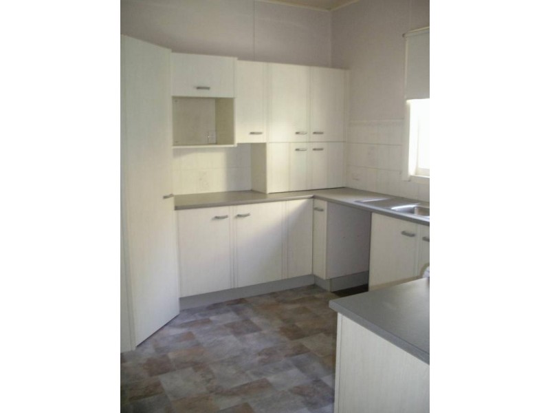 139 Kirkwood Street, Armidale NSW 2350